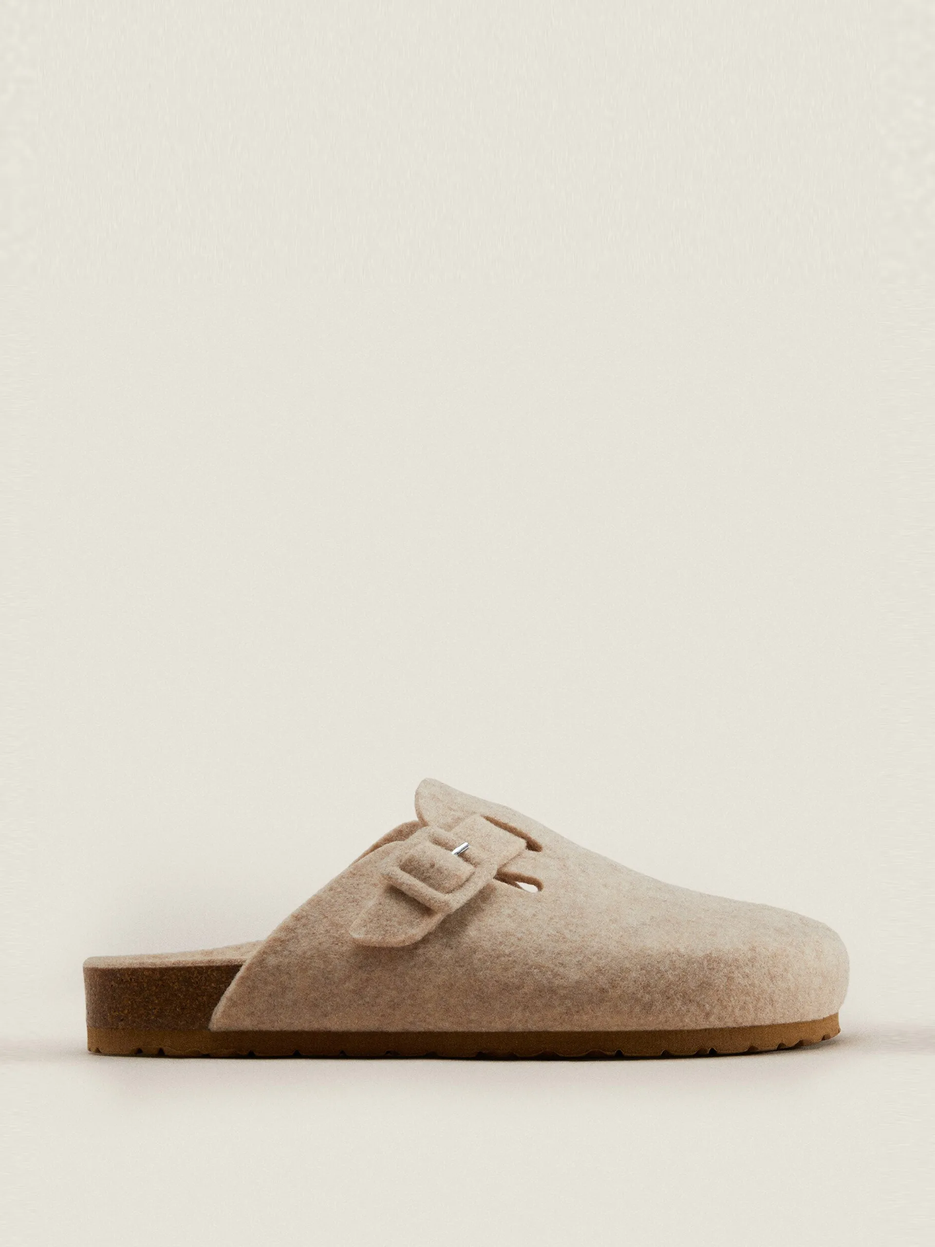Covered buckle felt mule slippers