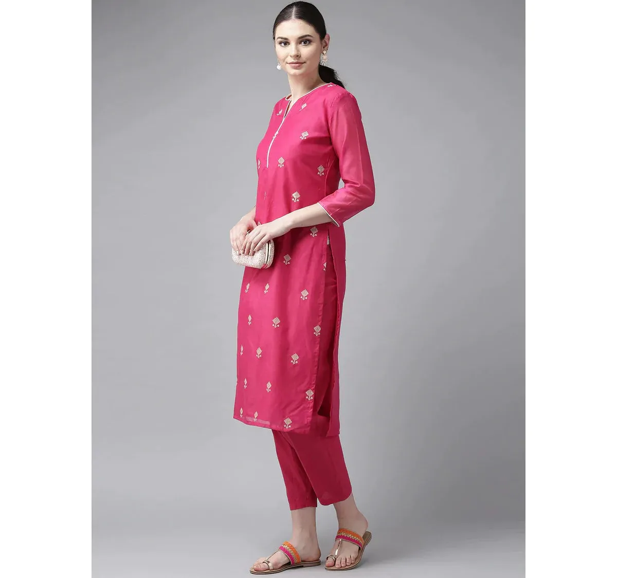 Women'S Pink & Cream-Coloured Embroidered Kurta With Trousers